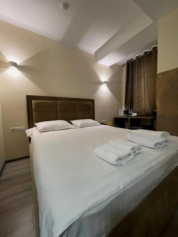 Hotel Nova บิชเคก ภายนอก รูปภาพ