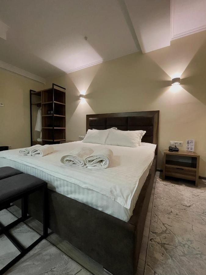 Hotel Nova บิชเคก ภายนอก รูปภาพ